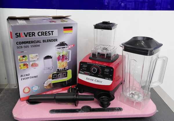 Kitchen Appliance: Silver Crest Blender